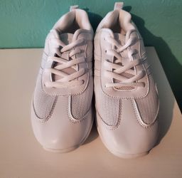 Kid Cheer Shoes Size 3.5