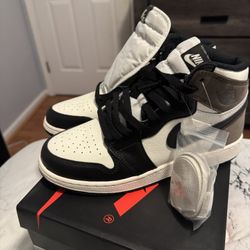Ds Jordan 1 Mocha Size 6y 