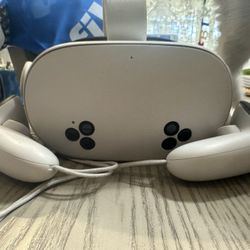 Oculus quest 3s 256 GB fairly new