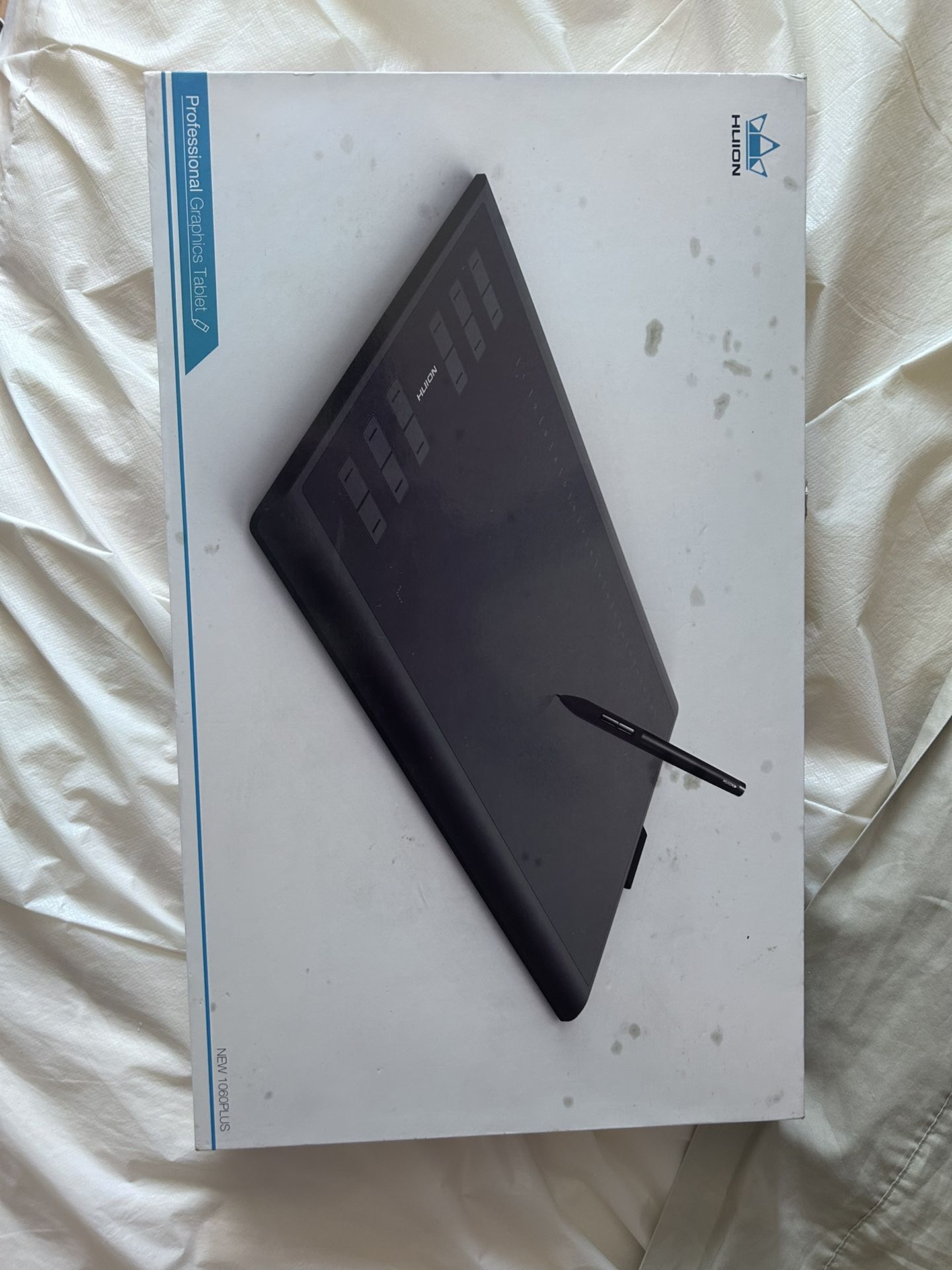 HUION Professional Graphic Tablet