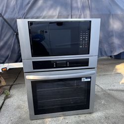 Wall Oven With Microwave