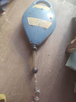 30 feet retractable lanyard 