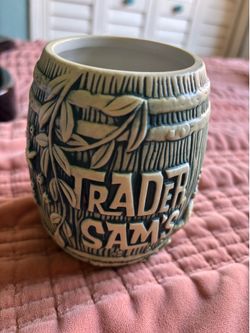 Trader Sam’s enchanted tiki bar barrel mug