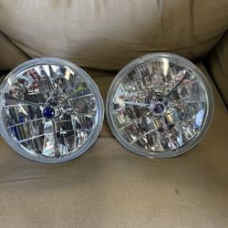 Headlights 7” Tri-bar With Blue Dot