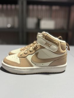 Nike Kids Court Borough Mid 2 High Size 12 C