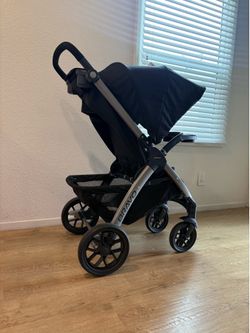 Chicco Bravo Quick-Fold Stroller