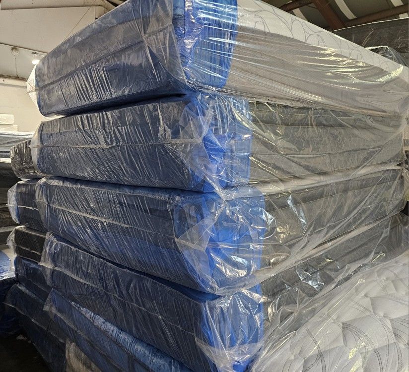 Thursday Mattress Deals Single Twin Double Full Queen Frame King Bed California King XL Twin Mattresses