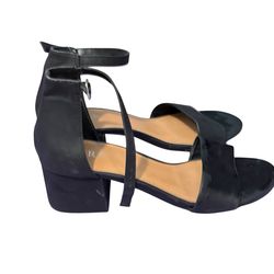 Serra Black Block‑Heel Sandals – Women’s Size 9.5 – Open Toe & Ankle Strap
