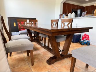 Dinning Table - 8 Chairs