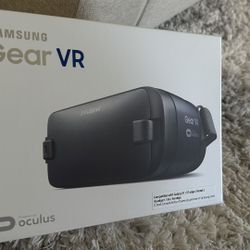 Samsung BRAND NEW— Gear VR oculus Headset For Note 5, Galaxy S6/ S6 edge/ S7/ S7 edge (2016 SM-R323)