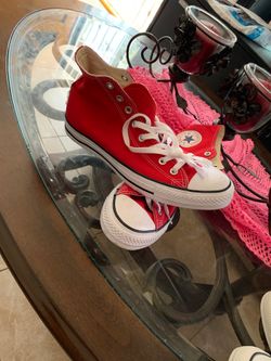 Red Converse ( New)