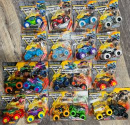1.64 Monster Trucks