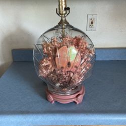 RARE Collectible Vintage SEA SHELL Table Lamp 