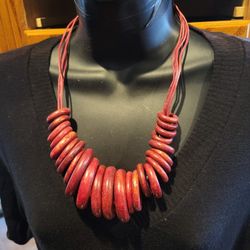 Necklace Wooden Red Circlets