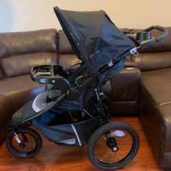 BABY TREND JOGGER STROLLER