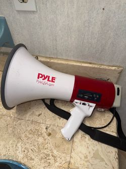 Pyle 50W Portable Megaphone