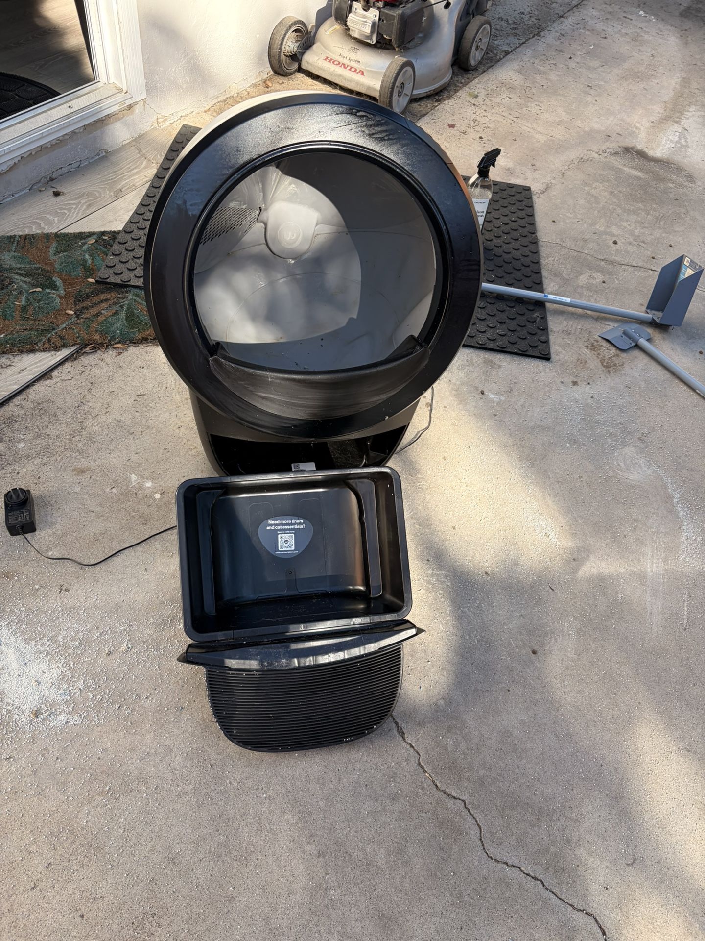 Automatic Litter Box