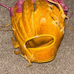 Strawberry Sherbet Aria glove 