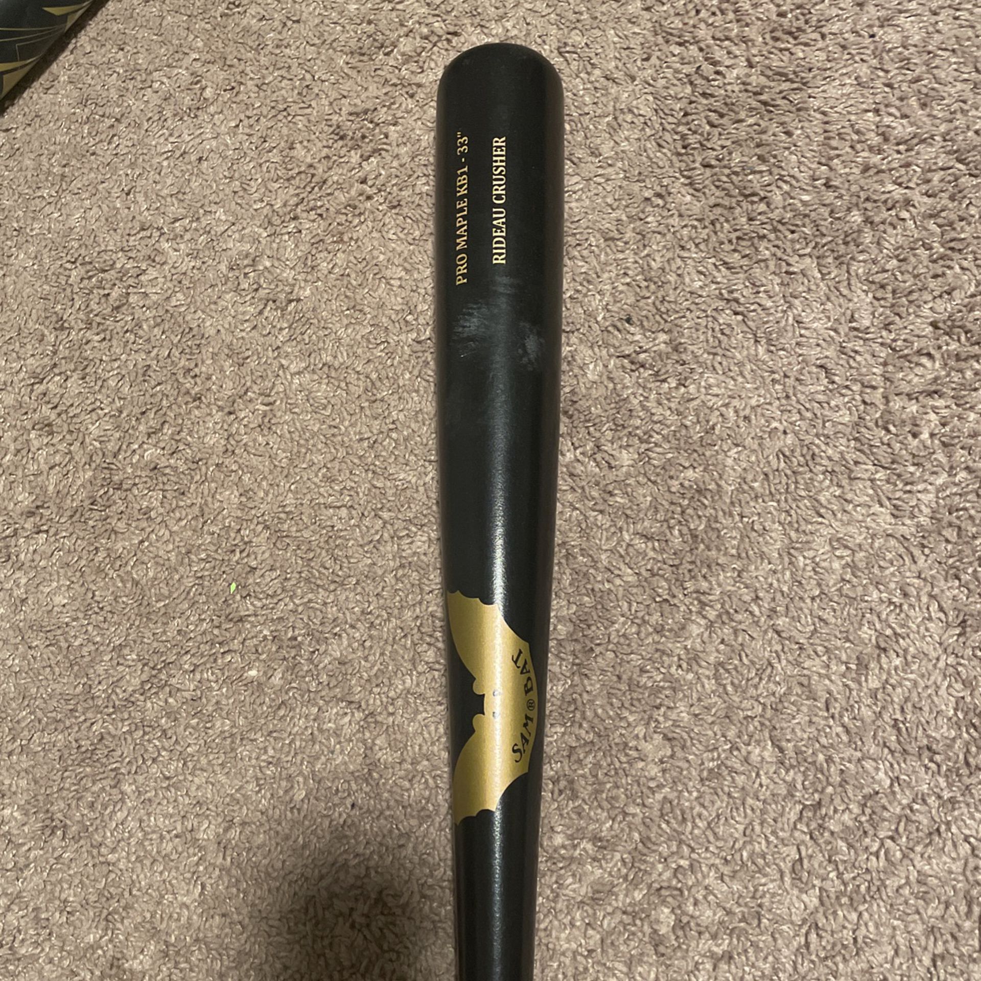 Pro Maple wood Sambat 33” baseball bat