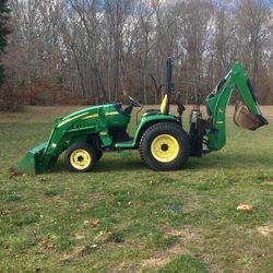 John Deere Tractor Model 3120