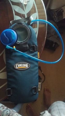 UNBOTTLE 70 CAMELBACK ADD HYDRATATION TO ANY PACK, PERSONAL HYDRATATION SYSTEM