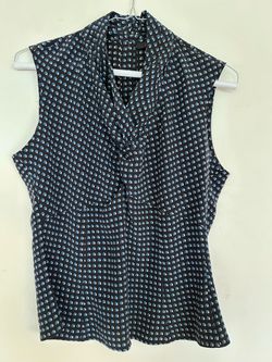 The Limited silk sleeveless blouse Size 6