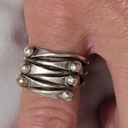 R0596 Retired SILPADA .925 Sterling Silver Ring size 7 