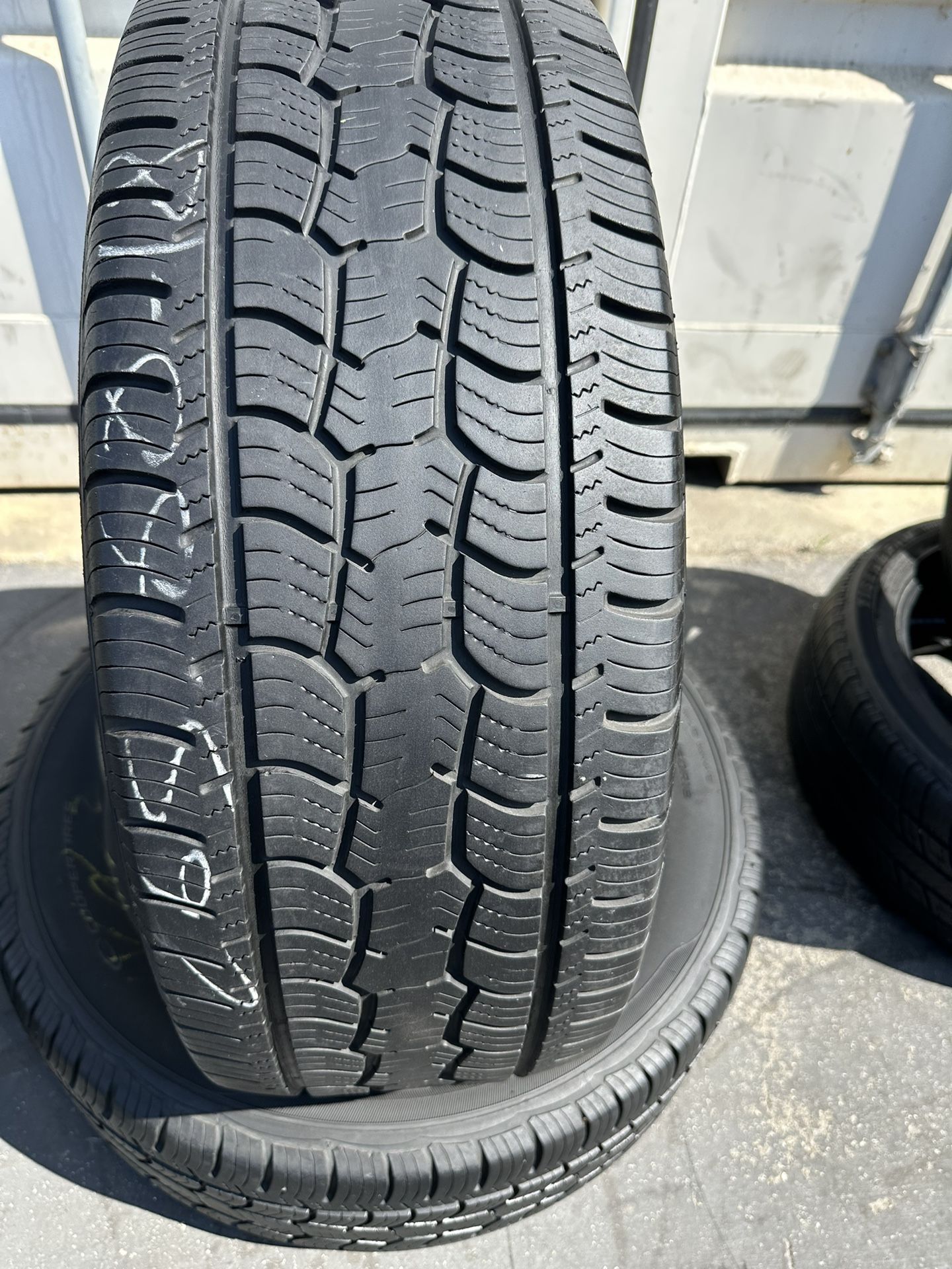265/60/18 used tires one pair