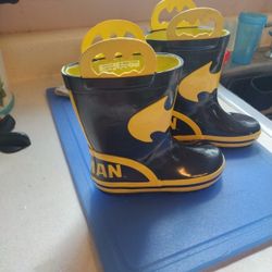 Mud Rain Boot Boys Size 9-10