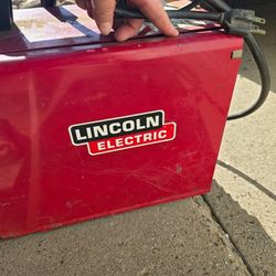 Lincoln wire feed welder  Weld-Pak 100