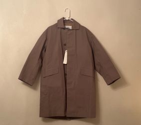 New With Tags Calvin Klein Khaki Elephant Gray Long Military Style Rain Trench Coat Jacket Water Resistant Men’s Unisex $268 Retail