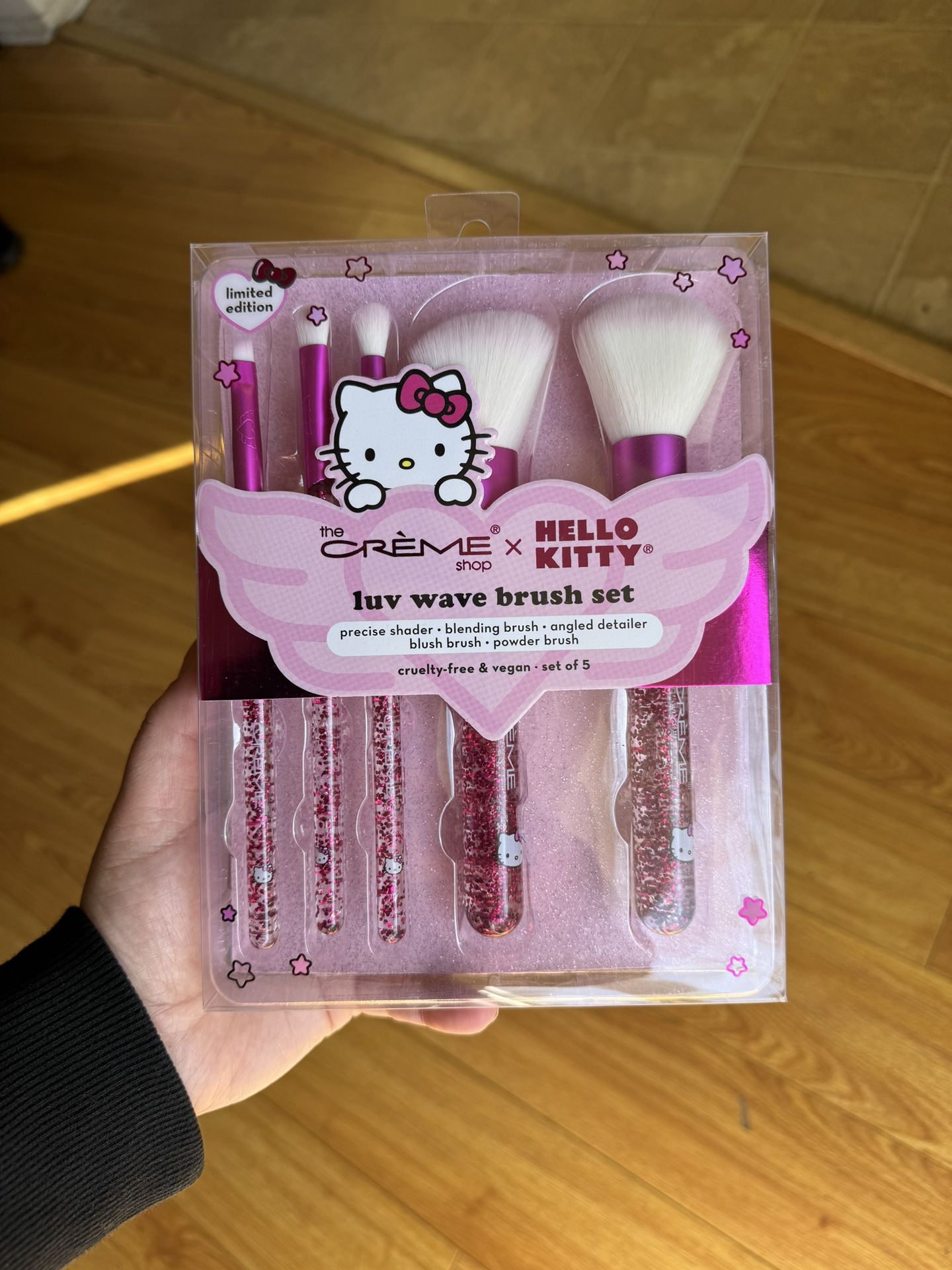 Hello Kitty Makeup Brush Set 