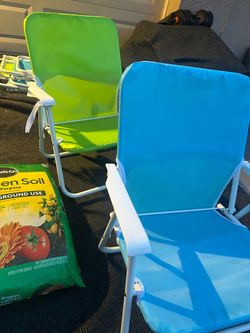 Five kids beach chairs