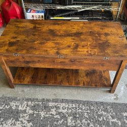 Brand New Way Fair Coffee Table 
