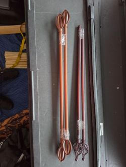 Set of Two Adjustable Curtain Rods
