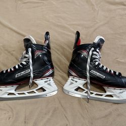 Hockey Skates Size 7.5