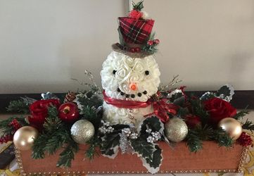 Beautiful Centerpiece Christmas Snowman ☃️