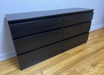 Dresser Of 6 Drawers (Ask For Price)