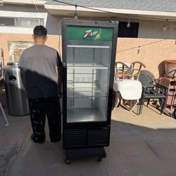 Refrigerator  Refrigerador