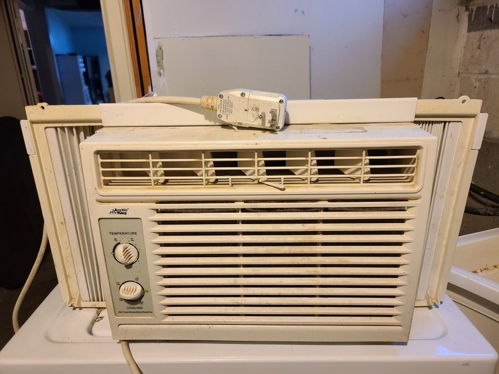Used window air on sale conditioner