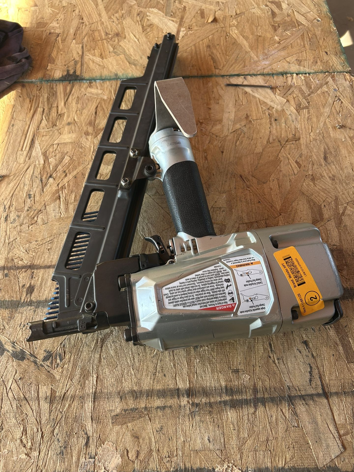 Pistola De Clavos