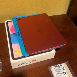 iPad 10th GENERATION $200
