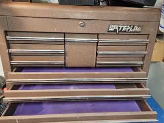 Waterloo Tool Box 10-drawer 26" Wide with Keys