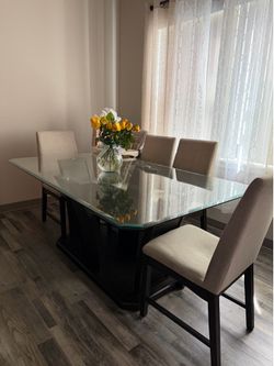 Glass dining table