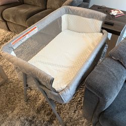 bedside bassinet 