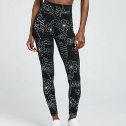 Nike Women’s Black Icon Clash High Waisted Tights, M