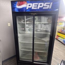 Pepsi Double Door Cooler