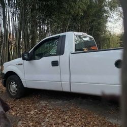 2010  Ford  F150  4.6L,  V8- 201 ,000 miles