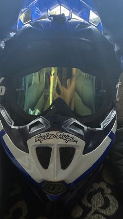 TROY LEE HELMET + GOGGLES AND GLOVES