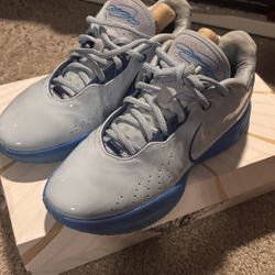 Boys Basketball Shoes 